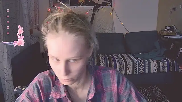 KatiKate online show from February 13, 2025, 10:54 pm