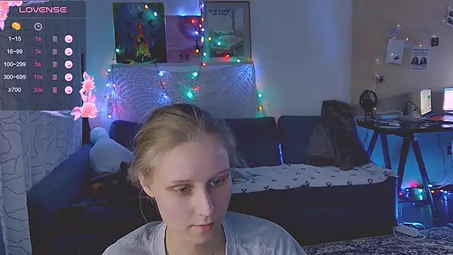 KatiKate online show from March 10, 2025, 12:07 am