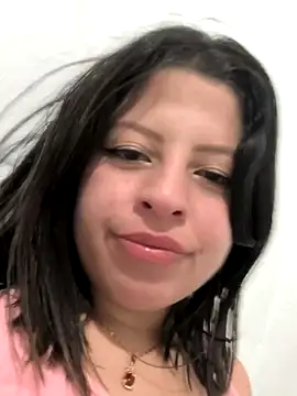 ShyVibes  online show from January 18, 2025, 11:33 pm