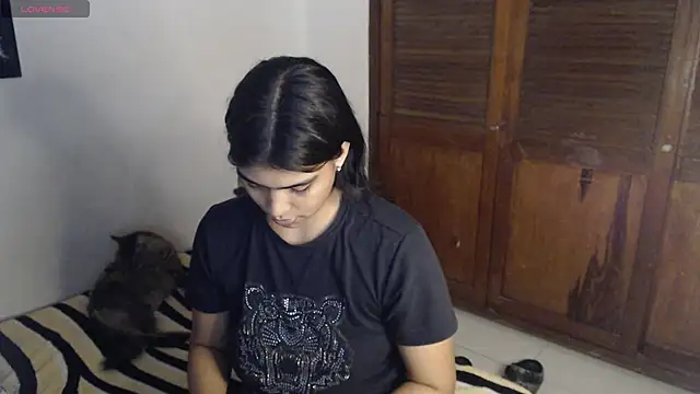 Pocahontas Princess  online show from December 15, 2025, 5:34 am