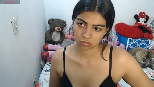 Snapshot of Pocahontas_Princess_ chatting on July 10, 2026, 11:18 pm Pocahontas Princess online show from July 10, 2026, 11:18 pm