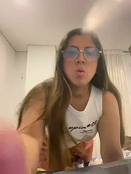 girl anni online show from February 15, 2025, 11:25 pm