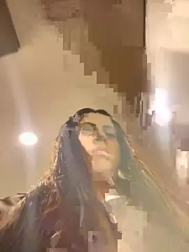 girl anni online show from February 17, 2025, 10:14 pm