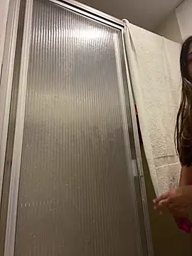 girl anni online show from February 20, 2025, 2:57 pm