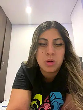 girl anni online show from October 13, 2025, 8:53 pm