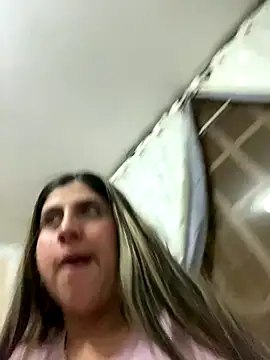 girl anni online show from October 17, 2025, 4:15 am