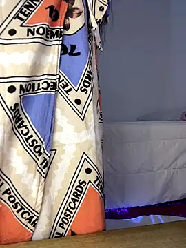 Snapshot of Blancanievess chatting on October 20, 2025, 12:33 am Blancanievess online show from October 20, 2025, 12:33 am