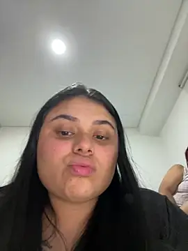 alissonfernandez  online show from March 7, 2025, 11:05 pm