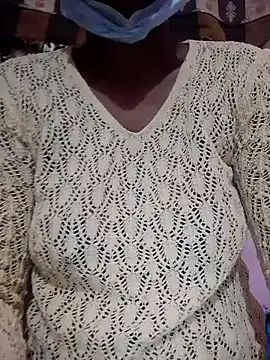 Villageammu18 online show from November 24, 2025, 12:32 am