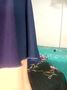 Snapshot of Aashixxx12 chatting on September 19, 2025, 5:09 am Aashixxx12 online show from September 19, 2025, 5:09 am