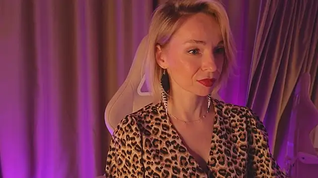 bubbling crush online show from February 25, 2025, 4:31 pm