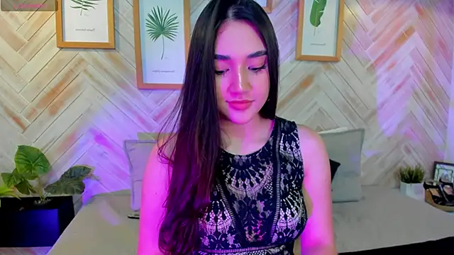 AniiRose online show from January 7, 2025, 12:55 am