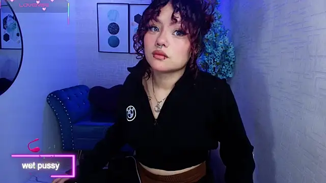 Theia moon online show from October 4, 2025, 1:31 pm