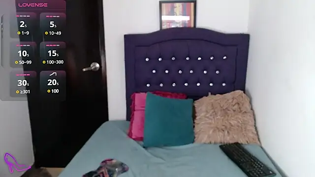 MARYQUANT online show from March 1, 2025, 11:04 pm