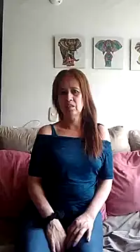 MARYQUANT online show from March 13, 2025, 3:06 pm