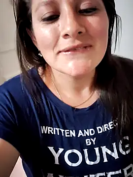 Neve Collins online show from December 6, 2024, 3:30 am
