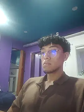 Fabpingon online show from September 17, 2025, 7:37 pm