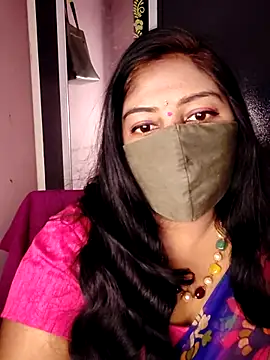 RomeoJuliet345 online show from February 6, 2026, 9:45 am