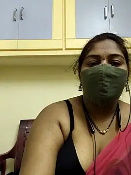 RomeoJuliet345 online show from March 21, 2026, 6:44 pm