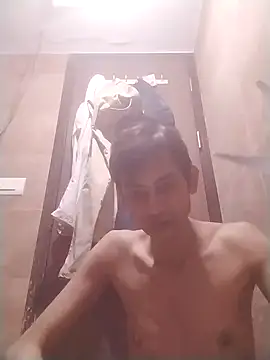 jenilmax online show from February 14, 2025, 8:37 pm