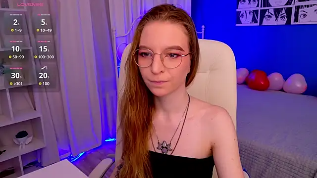 VioletShine online show from February 13, 2025, 2:52 pm