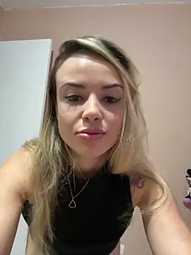 FoxBabyBR online show from December 5, 2024, 11:18 pm