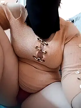 Snapshot of big_yoyo chatting on January 13, 2025, 4:30 pm big yoyo online show from January 13, 2025, 4:30 pm