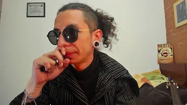 Snapshot of Mugiwara666 chatting on February 17, 2025, 6:48 pm Mugiwara666 online show from February 17, 2025, 6:48 pm