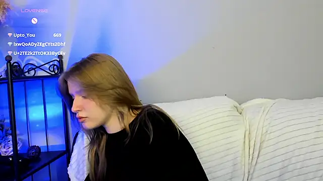 EvaStevs online show from January 6, 2025, 4:15 am