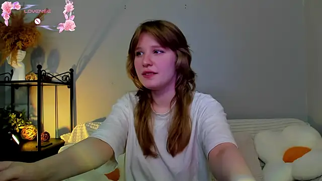 EvaStevs online show from March 7, 2025, 10:32 pm