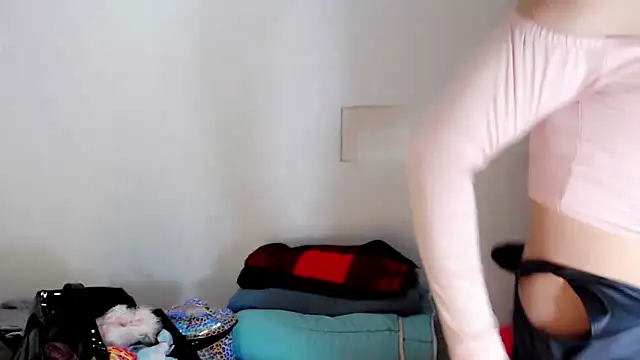 Oxana-Novikov online show from October 13, 2025, 9:59 pm