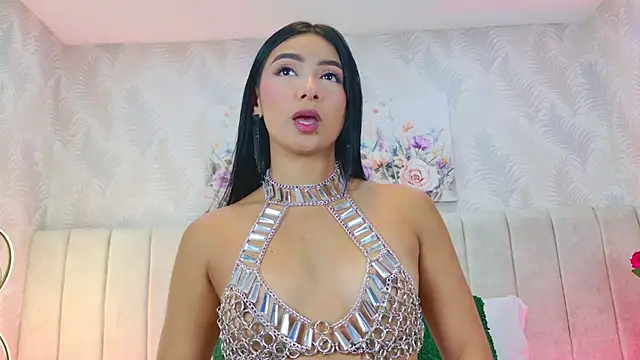 MeganCruzGB online show from December 3, 2025, 12:47 pm