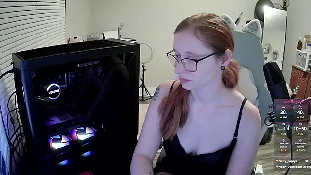 LilyFoxxx online show from October 20, 2025, 3:18 am