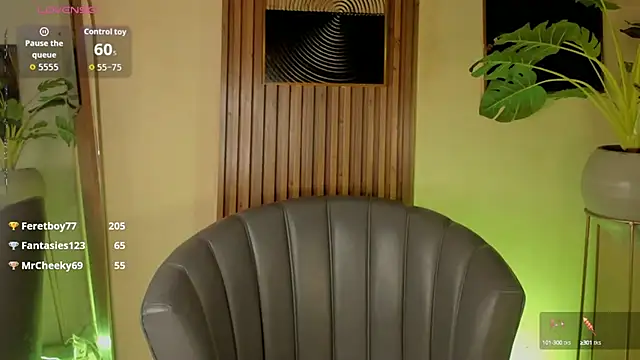 Snapshot of ened_nessa chatting on October 10, 2025, 1:10 pm ened nessa online show from October 10, 2025, 1:10 pm