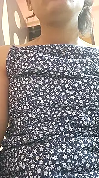 Aaliyalove1 online show from February 1, 2025, 10:13 pm