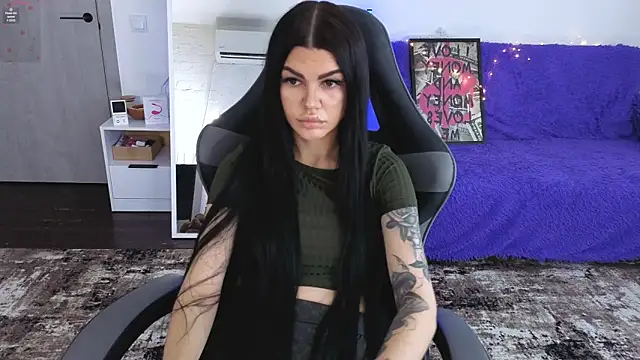 Tiffany lab online show from February 10, 2026, 8:29 am