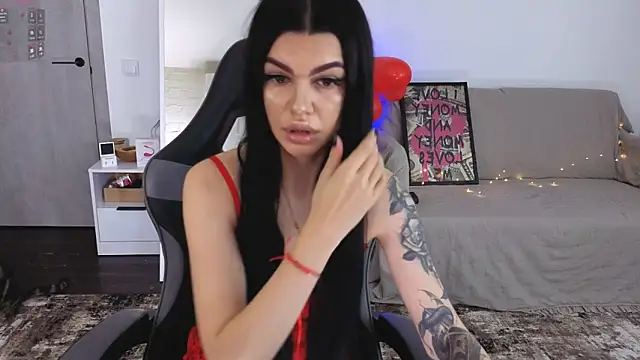 Tiffany lab online show from February 14, 2026, 6:43 am