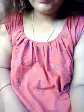 Super-Couple online show from April 12, 2026, 11:32 pm