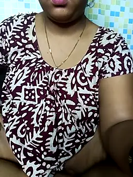 Snapshot of Super-Couple chatting on July 28, 2026, 5:56 pm Super-Couple online show from July 28, 2026, 5:56 pm