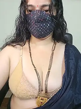 nsdhlove online show from July 4, 2026, 6:19 am