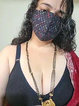 nsdhlove online show from July 6, 2026, 6:43 am