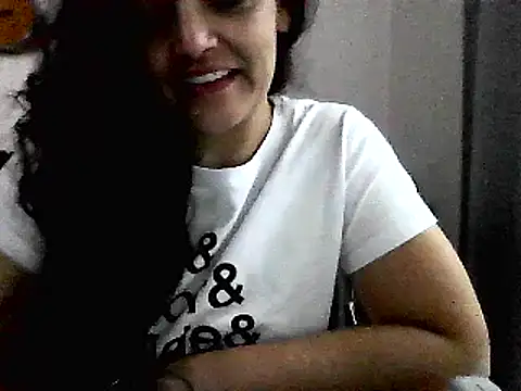 escritorasafada online show from December 28, 2024, 8:48 am