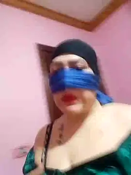 Snapshot of Osha10 chatting on December 5, 2024, 1:17 pm Osha10 online show from December 5, 2024, 1:17 pm