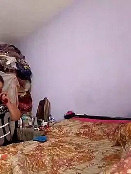 Snapshot of Osha10 chatting on December 8, 2024, 12:18 am Osha10 online show from December 8, 2024, 12:18 am