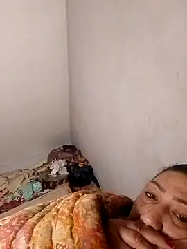 Snapshot of Osha10 chatting on December 11, 2024, 11:21 pm Osha10 online show from December 11, 2024, 11:21 pm