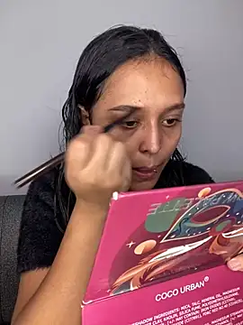 Sweet xuee18 online show from January 6, 2025, 7:45 pm