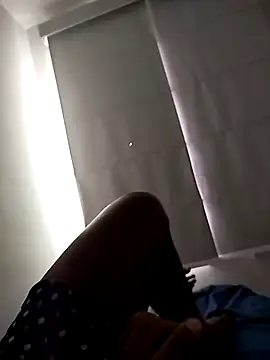 negodi09 online show from February 28, 2025, 1:47 pm