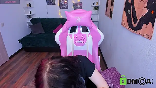 ElizaNik  online show from February 15, 2025, 9:48 pm