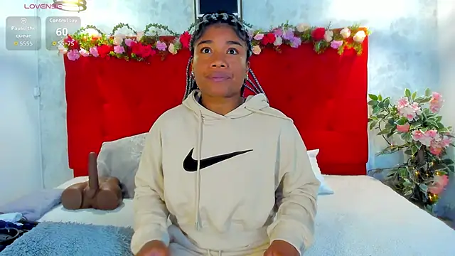 SilvannaFit online show from October 17, 2025, 11:46 am