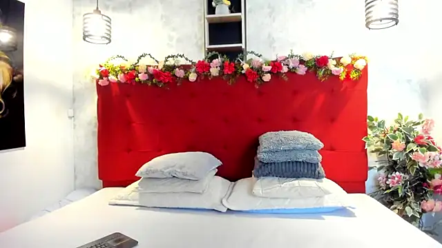 SilvannaFit online show from April 16, 2026, 11:55 am